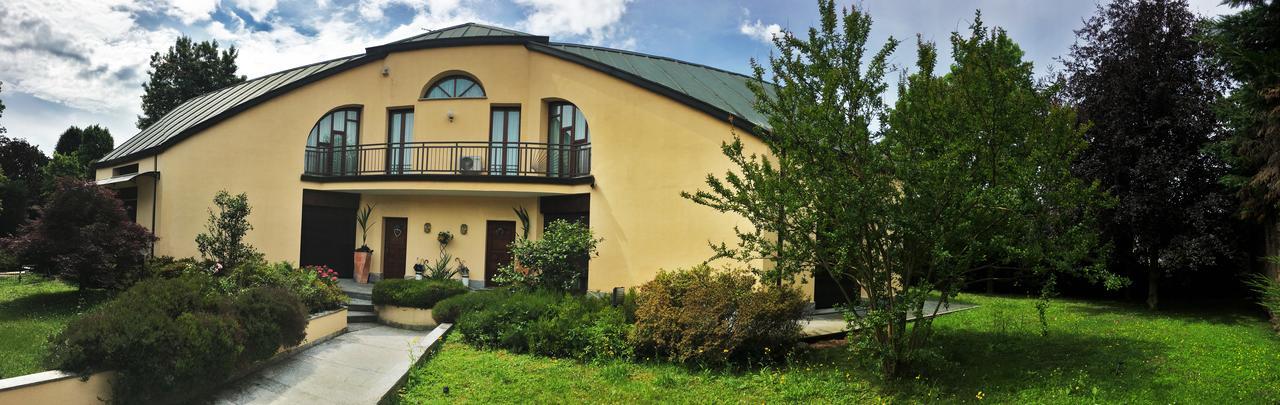 Villa Olivares Corbetta Dış mekan fotoğraf